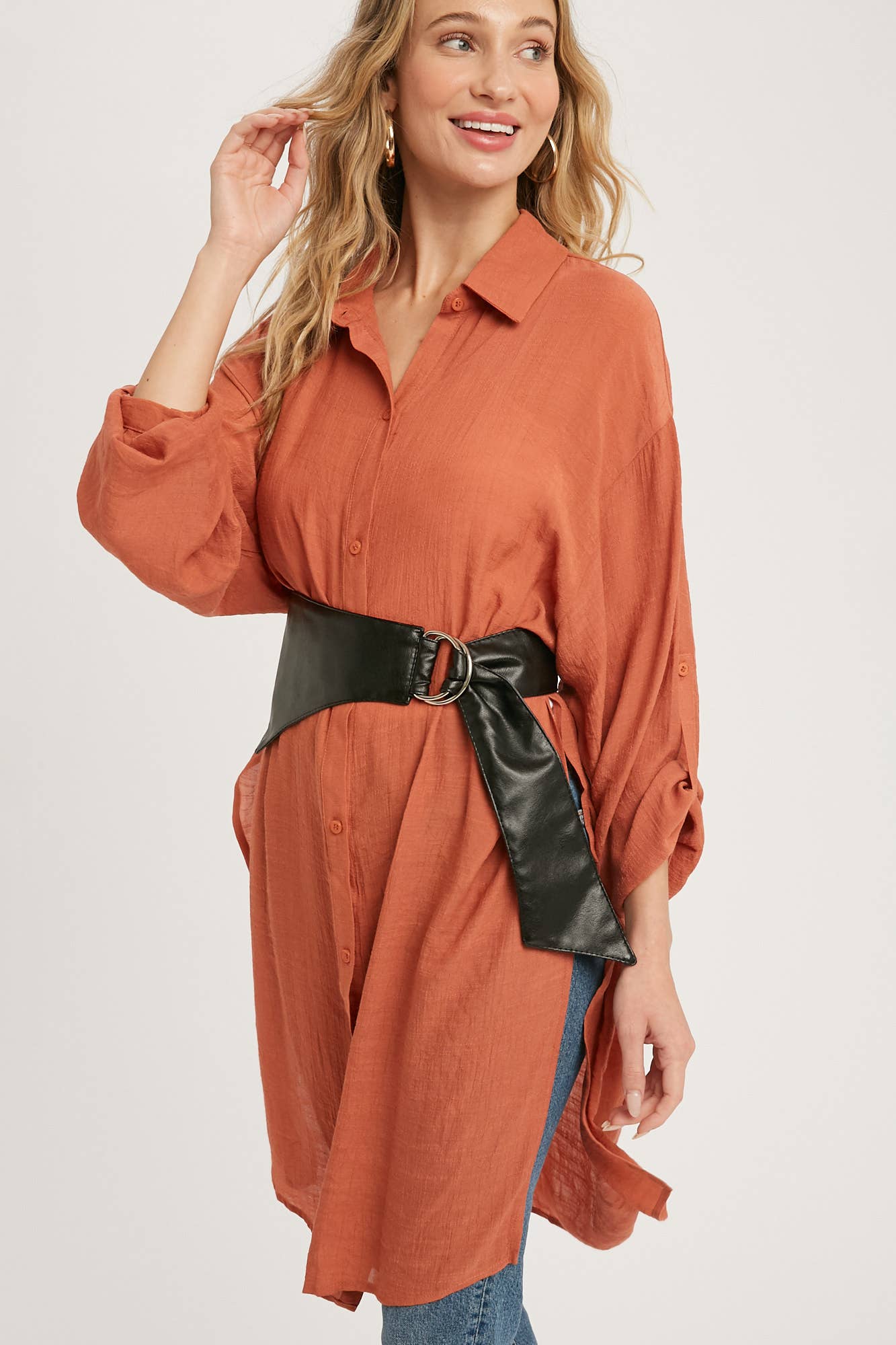 Bluivy - Wholesale Button Down Shirt - Women's - BUTTON-UP VENTED LONGLINE SHIRT52