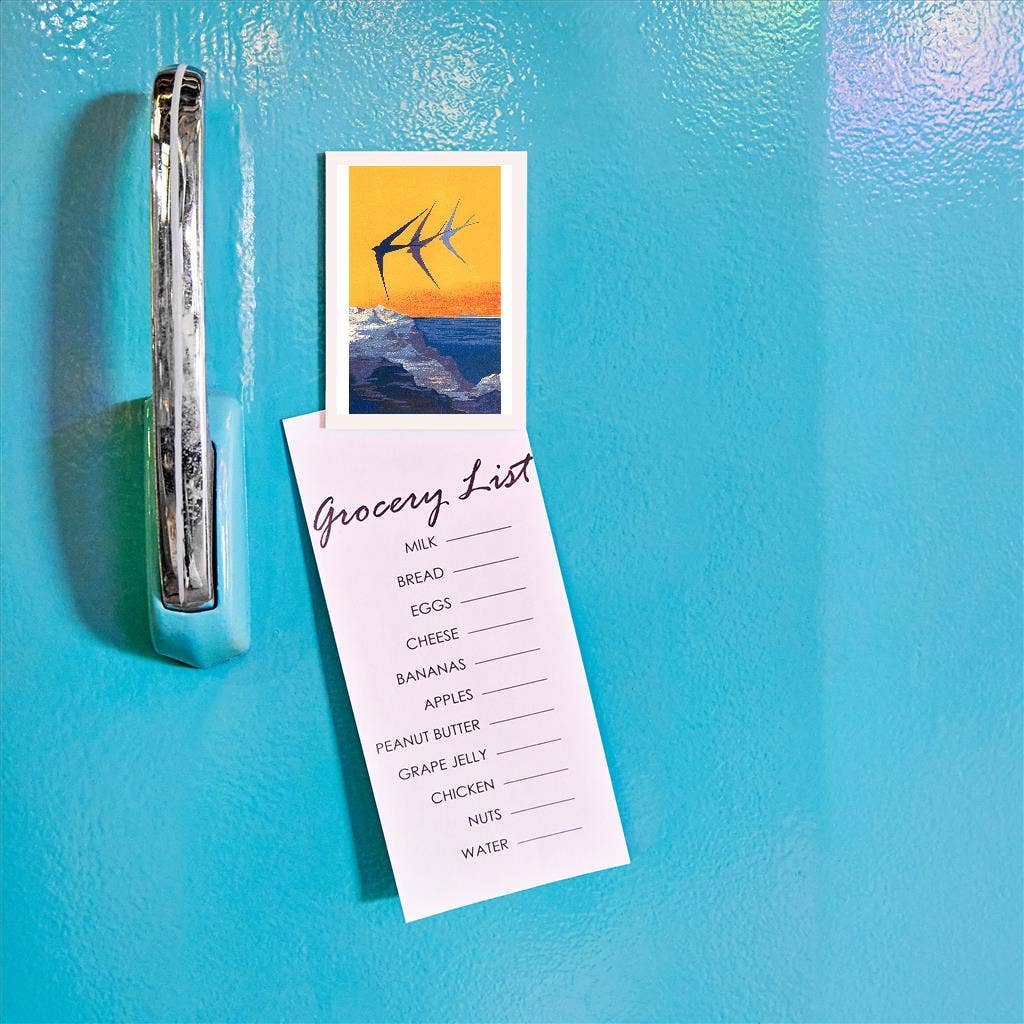 Found Image Press - Wholesale Magnet - Magnet FG-153 Three Swallows over the Sea1