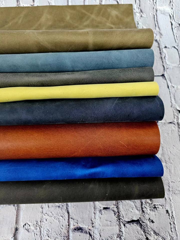Paquete de 0,5 kg de retazos de cuero genuino Pull Up para venta al por mayor de Leatherforcraft