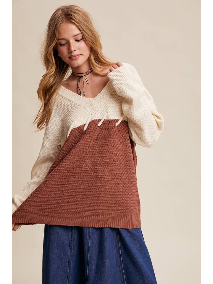 Listicle - Wholesale Knitted jumper – Women′s - Two-Tone Lace-Up Detail Sweater LSW087925