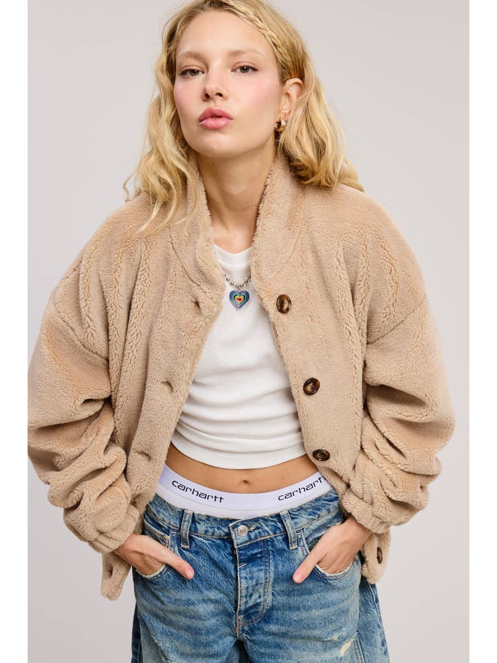 Mimosa - Vente Veste – femme - Veste surdimensionnée en sherpa peluche avec boutons12