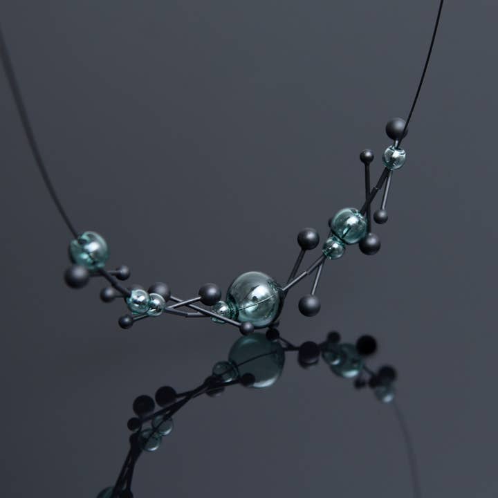 Pursuits - Wholesale Pendant/Charm Necklace - Vevé Necklace7