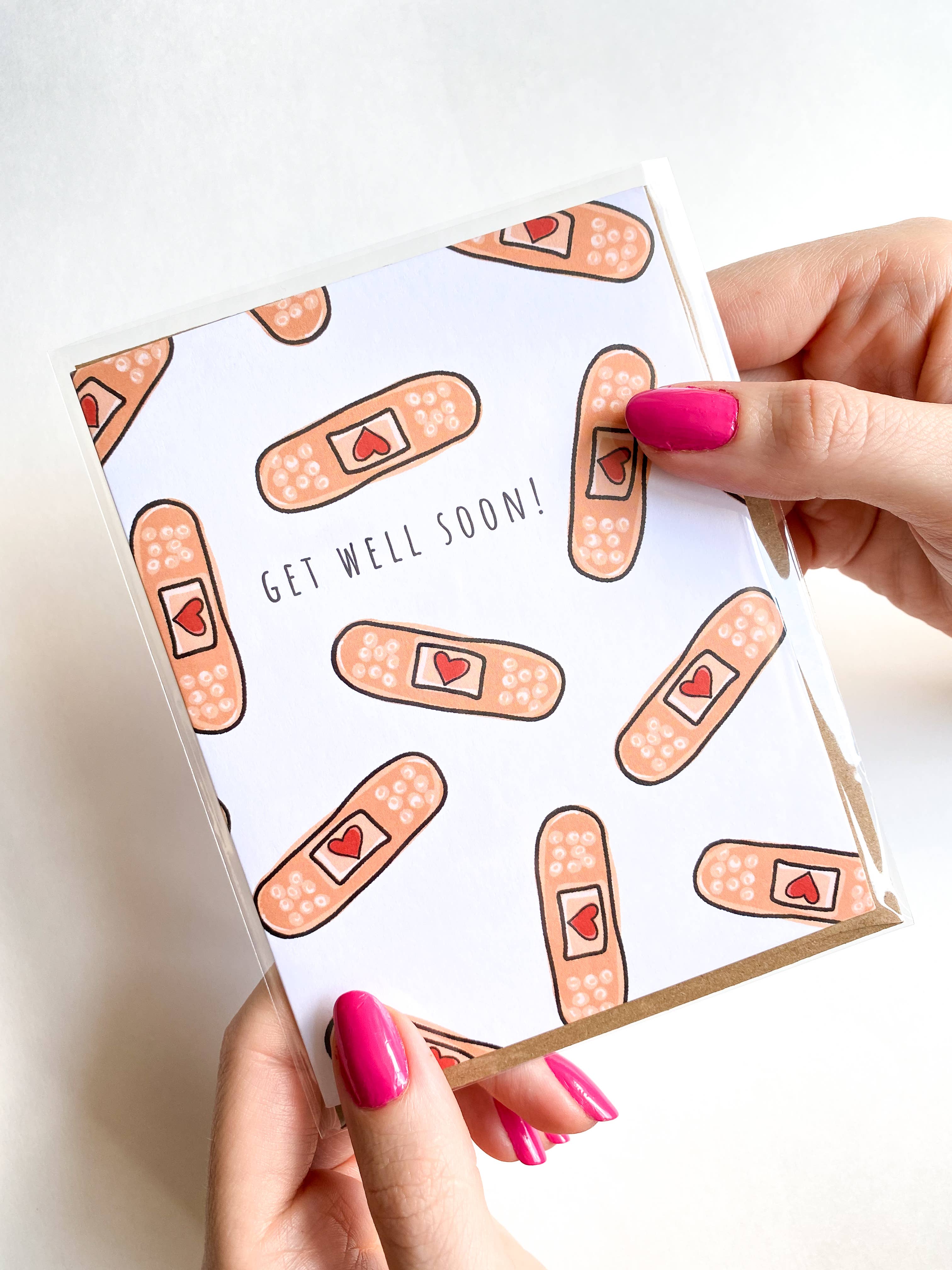 Five Dot Post - Wholesale Beterschapskaartje - Heart Bandaid Card Get Well Soon wenskaart1