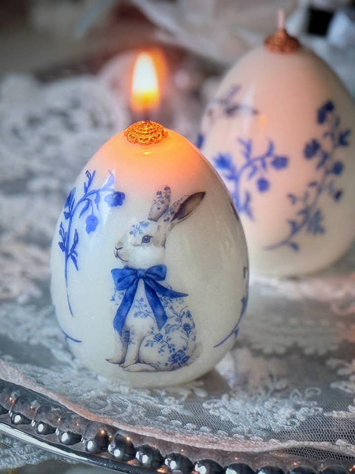 Vintage Easter Egg Bunny Candle: Spring Rabbit Decor for wholesale by VR.candle