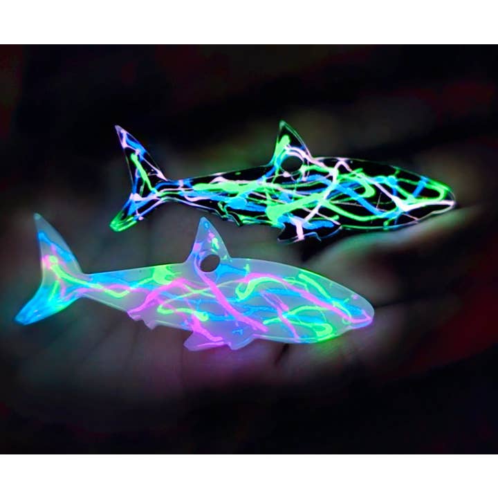 Shark Bitten – Engroshandel Nøglering - Unisex – Glow Splatter Shark nøglering