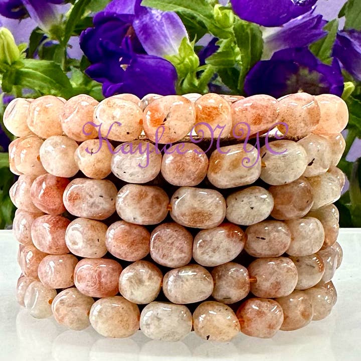 Pulsera elástica de 7,5” de piedra solar natural pulida para sanación para venta al por mayor de KayleeNYC