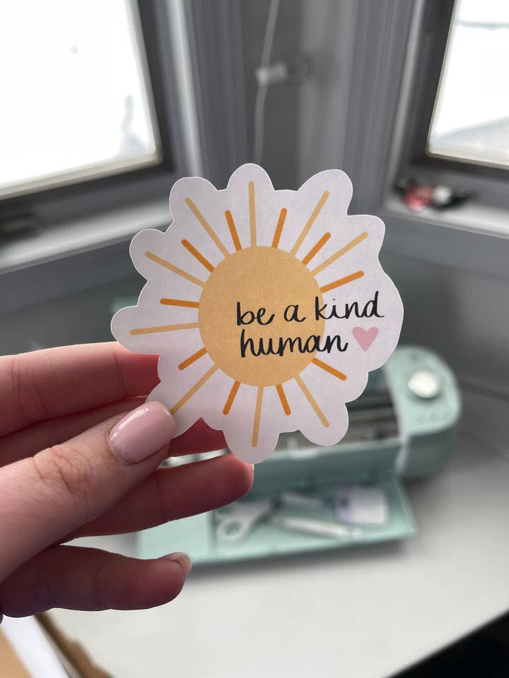 Pegatina ser un hombre amable para venta al por mayor de Coffee & Good Reads