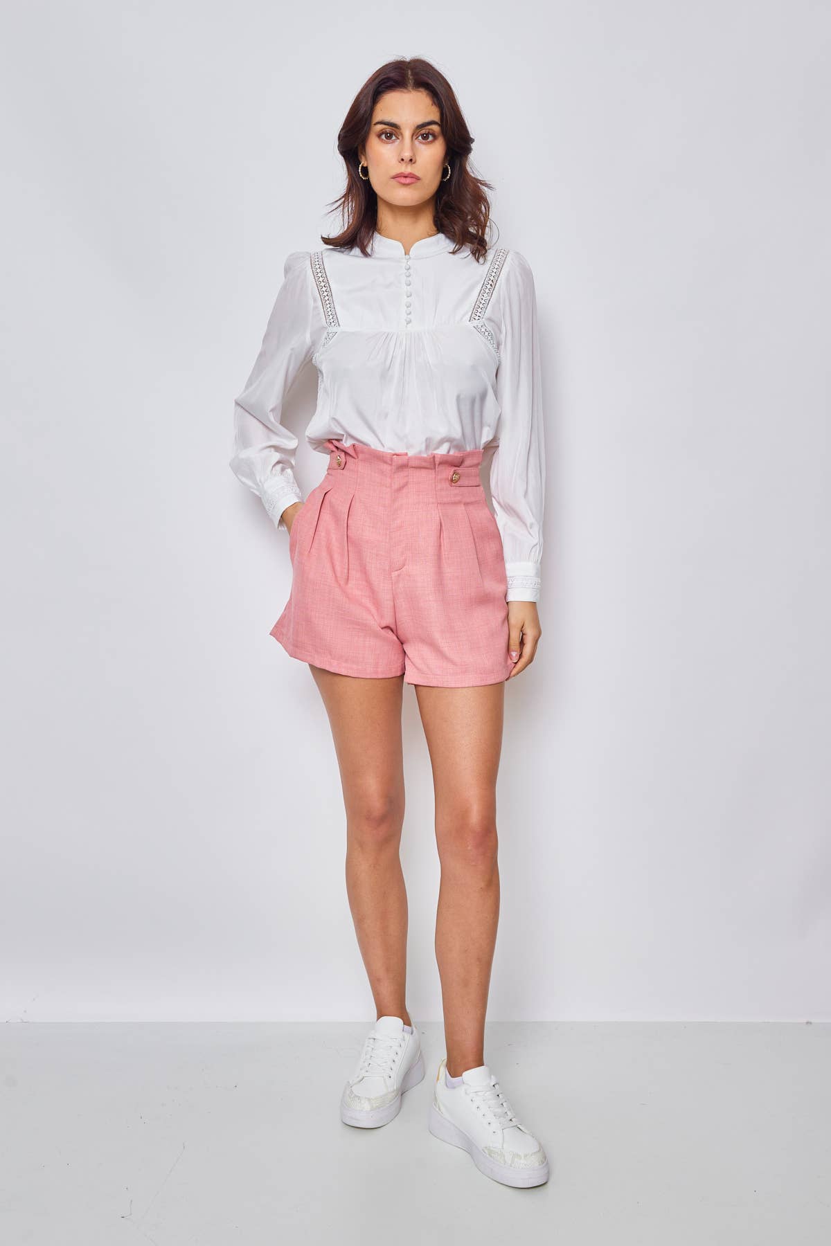 LOVIE & CO - Vente Chemise à col boutonné – femme - Blouse SINUATA manches longues avec découpes en dentelle7