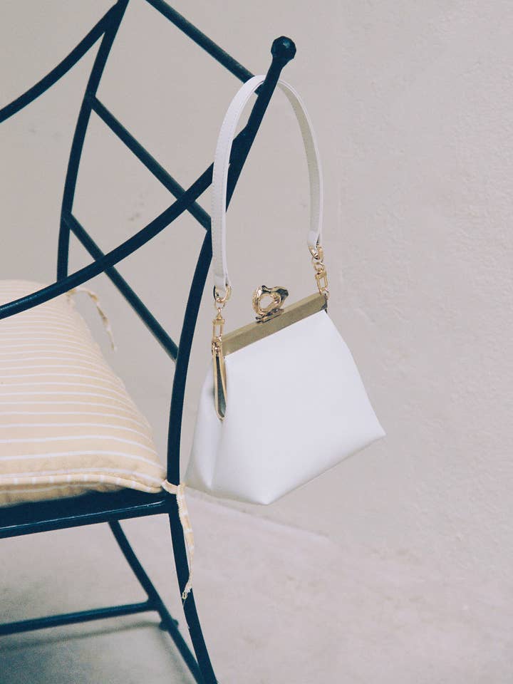 Nicole White for wholesale by Mashu