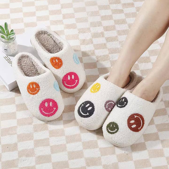 Shop Lev - Wholesale Slippers - Women's - Colorful Bubbly Happy Face Comfy Plush Furry Slippers