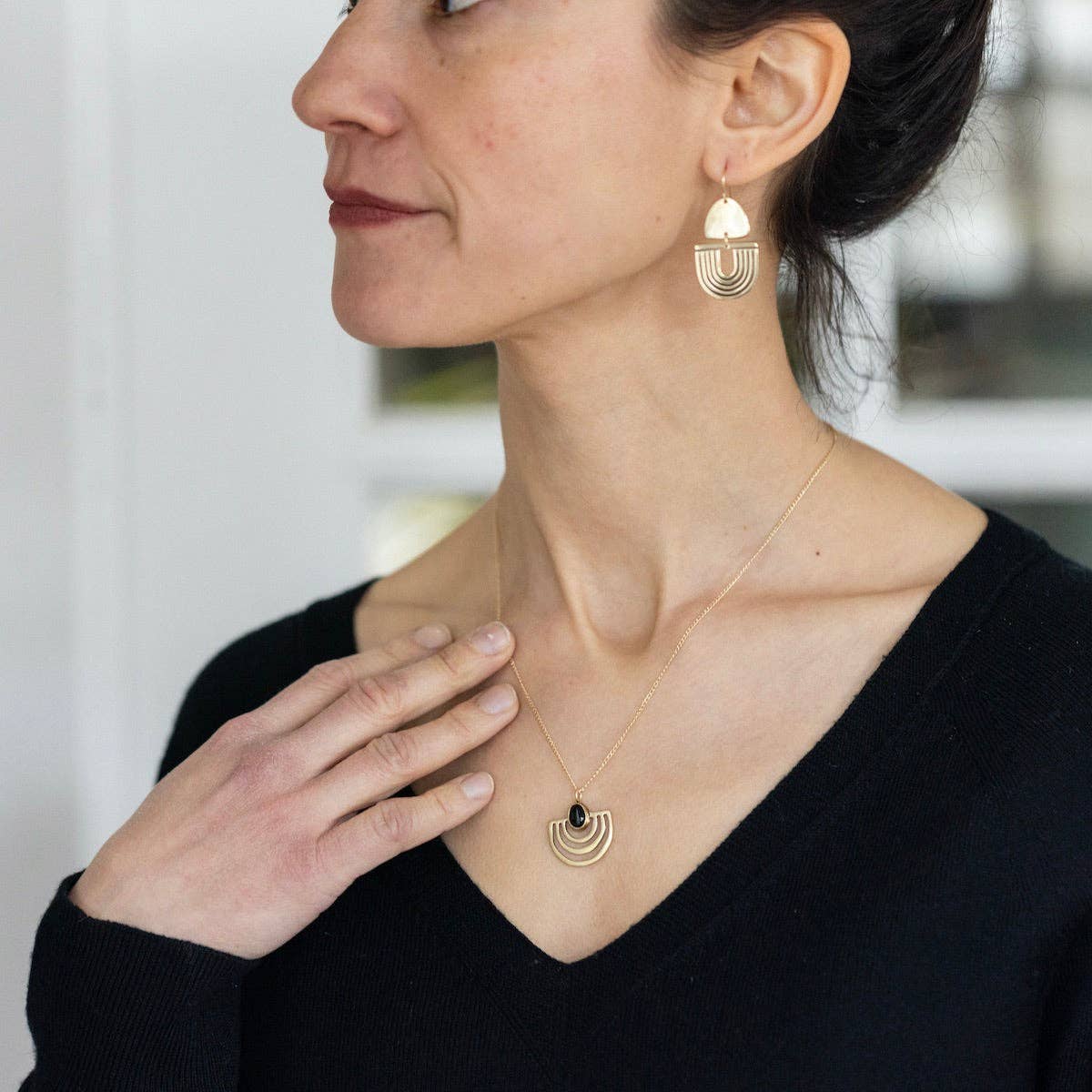 Carolyn Keys – Engroshandel Hængeøreringe og creoløreringe – Arco Øreringe1