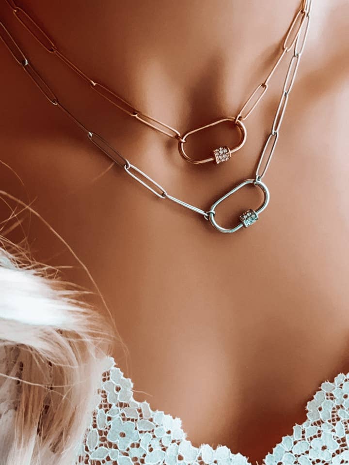 Collana con chiusura Paloma per la vendita all'ingrosso da parte di AneleDesign