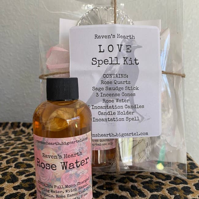 Raven’s Hearth - Vendita all'ingrosso Attrezzatura per meditazione - Kit Love Spell | Cura di sé | Spa | Set regalo speciale3