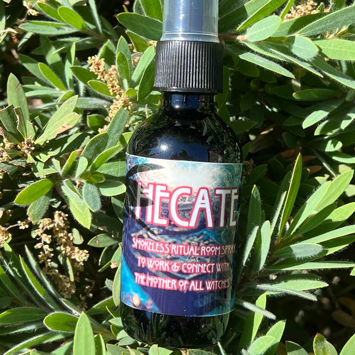 Only Crystals Remain – wholesale Room & linen spray – Hecate's Smokeless Ritual Room Spray1