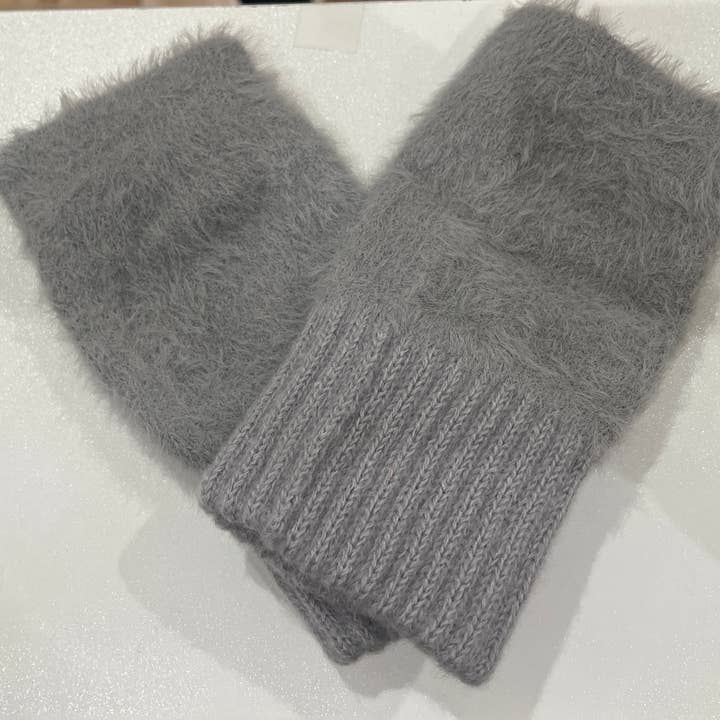 AMMA JO - Wholesale Gloves - Women's - Handwarmers - Fingerless Cocktail Gloves4