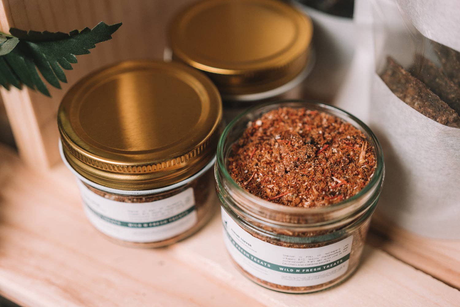 Wild n Fresh Treats - Wholesale Pet Treats - Dog - Shrimp Topper1