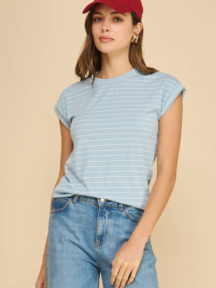 IST1094K Amicis Kate T-shirt Buttered Blue for wholesale by If She Loves