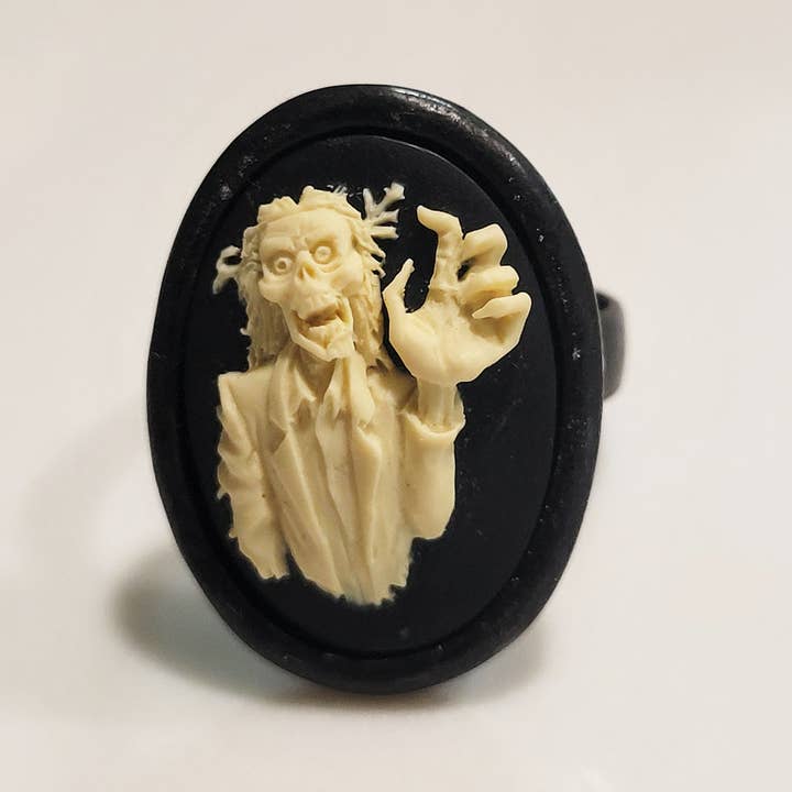 Fizz - Wholesale Cocktail/Statement Ring - Zombie Large Cameo Ring3