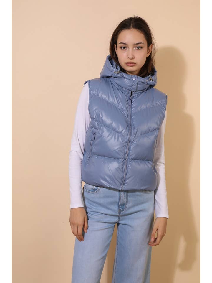 Attrait Paris – Engroshandel Vest - Dame – Metallisk kort ærmeløs oversize dunjakke