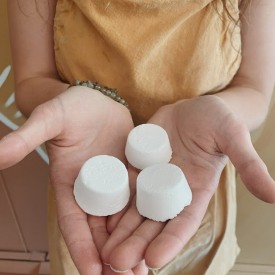 FD Market - Wholesale Toilet Cleaner - Toilet Bombs - Natural Plant-Based Cleaner - Bag of 103