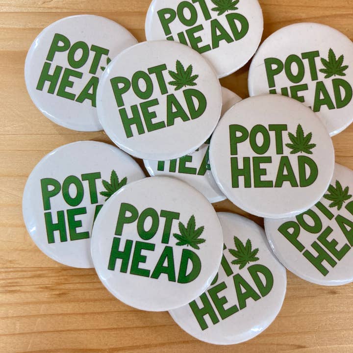 Bouton en forme de tête de pot 420 pour la vente par Craftinista Girl