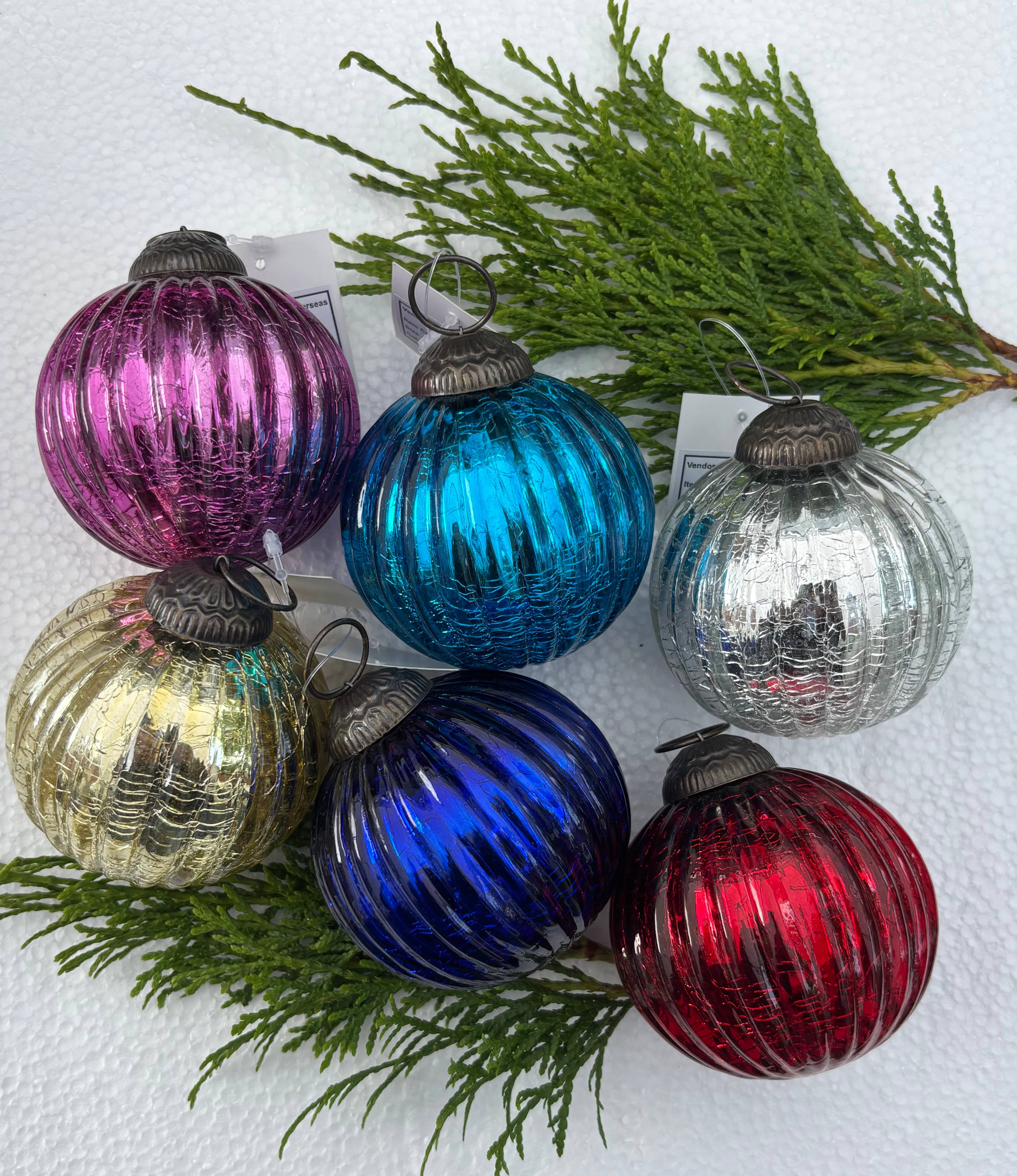 Silk Road Traders - Wholesale Ornament - 3" Ball Glass Christmas Ornament Silver 1