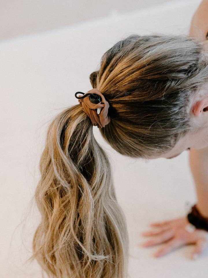 Robust Strongband® Ekstra Hold for engroshandel hos Hairstrong