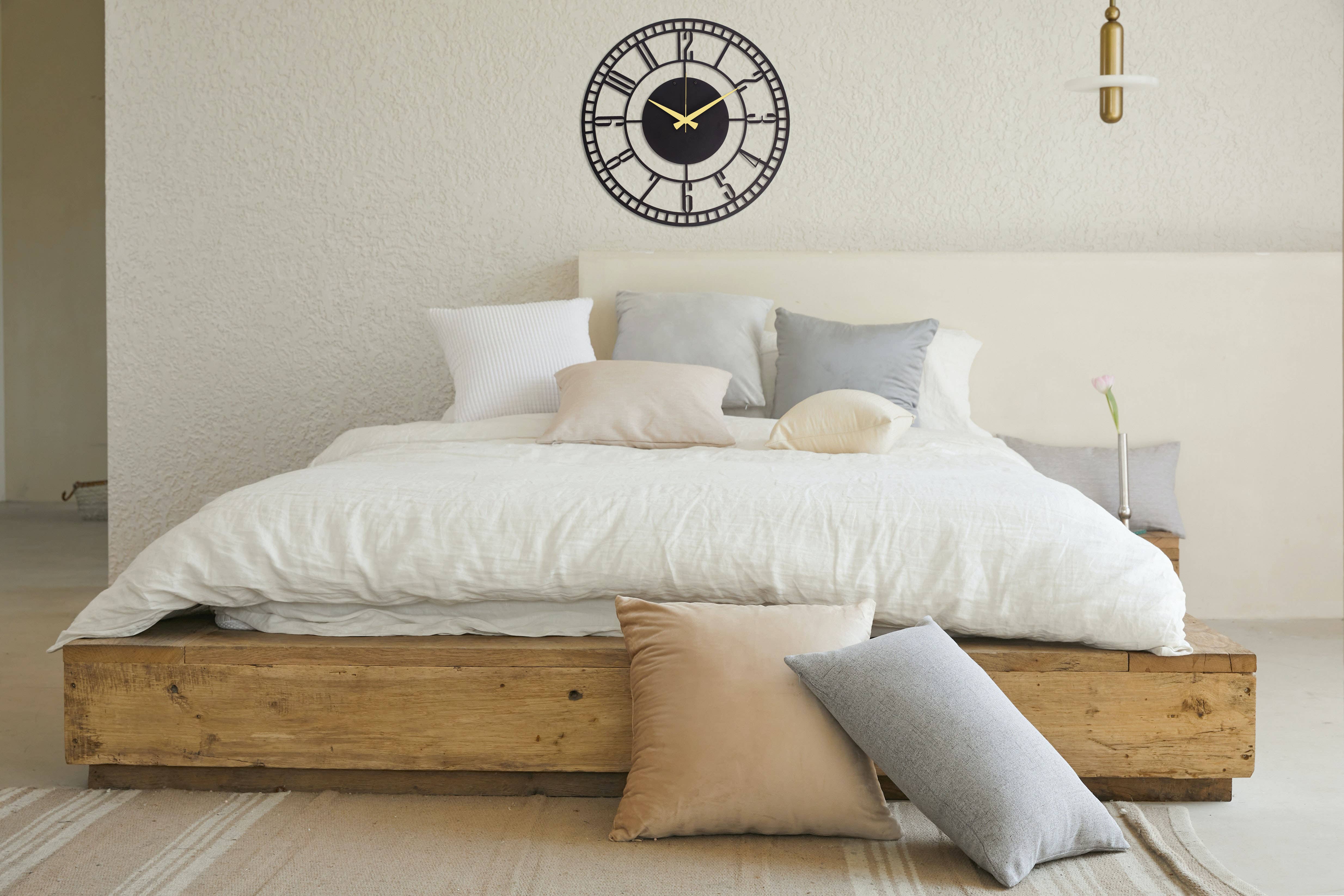 MOXVIO - Wholesale Wall Clock - Bullseye Large Modern Metal Wall Clock, 70cm9