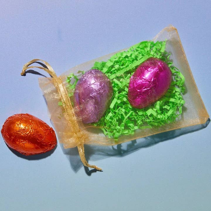 Vegan Filled Eggs - 3 Egg Pouch (Case of 8) for wholesale by Coracao Chocolate & CACOCO