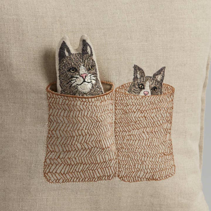 Coral & Tusk - Wholesale Throw/Decorative Pillow - Basket Cats Pocket Pillow