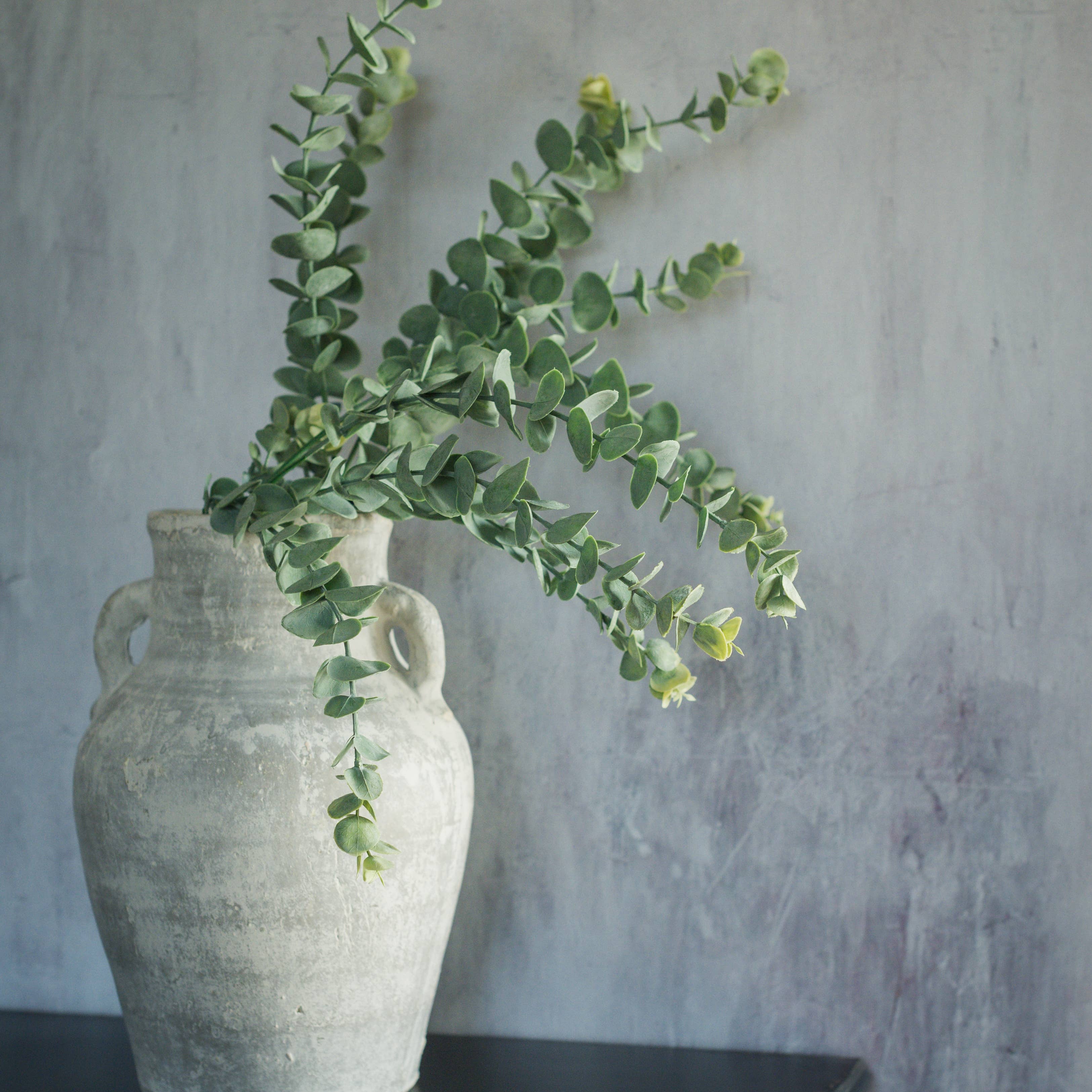 Ragon House – Großhandel Kunstpflanzen – 31,5" SPIRAL-EUKALYPTUS-SPRAY1