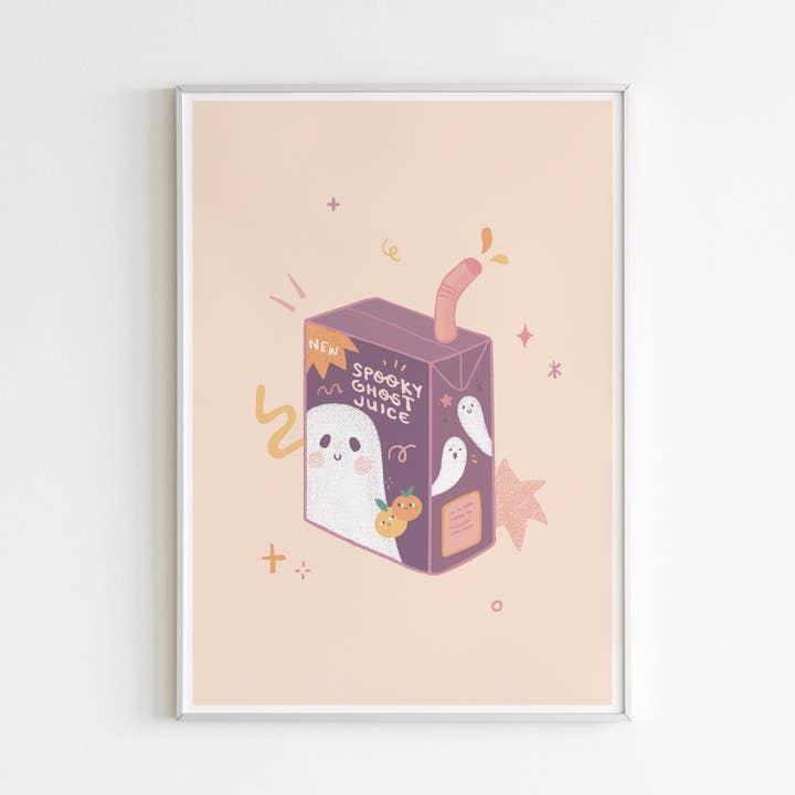 Jus de Fantôme Effrayant - Joli Imprimé d'Art Mural d'Halloween pour la vente par Ouri Studio