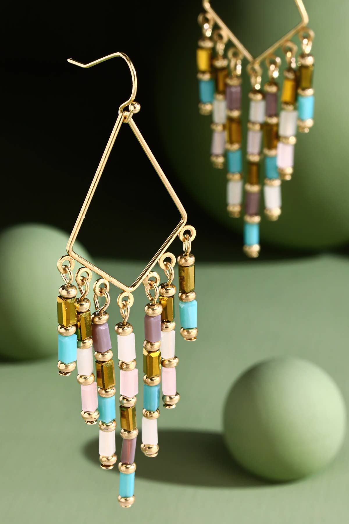 Urbanista – Brincos de argola por atacado – Brincos em forma de diamante com franja de pérolas de vidro1