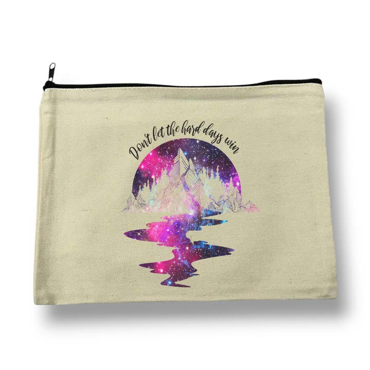 Laat de Moeilijke Dagen Niet Winnen | Canvas Etui met Rits voor wholesale door Fuzzy Loon Designs