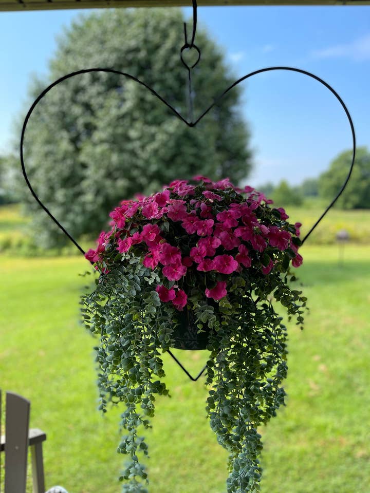 Hanging Heart Planter for wholesale by Art of Steel Ohio
