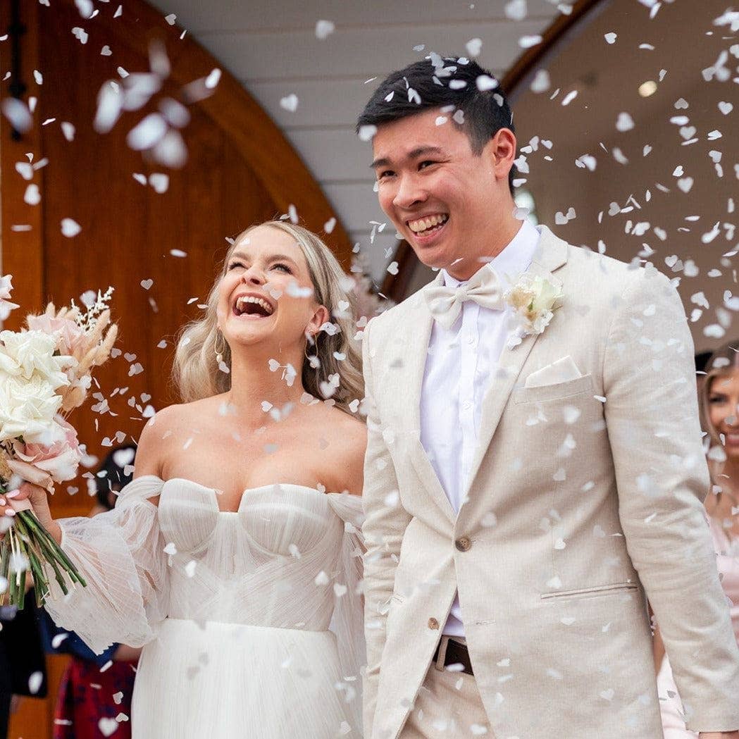 The Whole Bride - Wholesale Confetti - The Confetti Bundle - Heart (Confetti + Cones)5