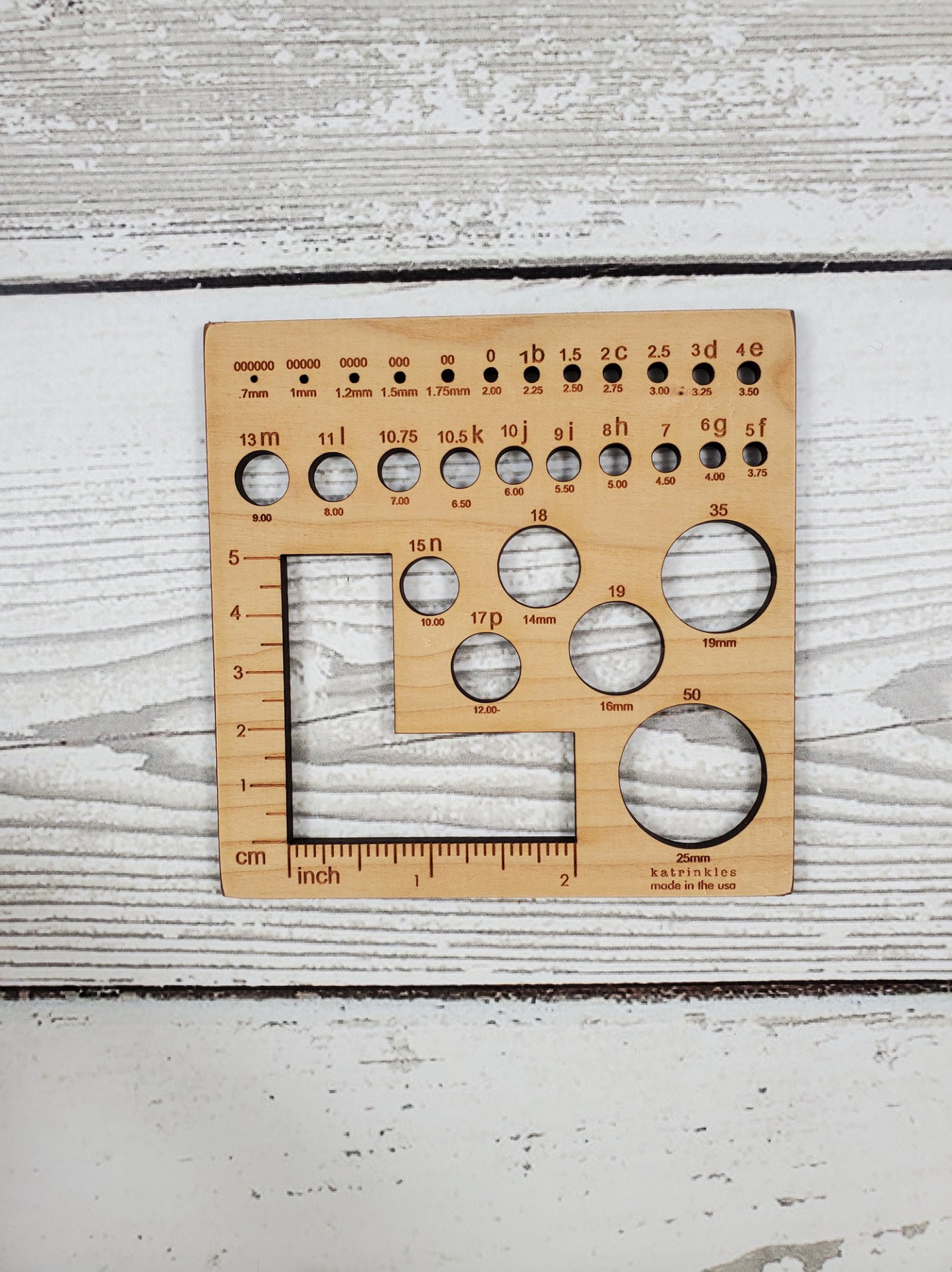 Katrinkles - Vente Accessoire de tricot/crochet - Jauge universelle pour aiguilles à tricoter et crochets0