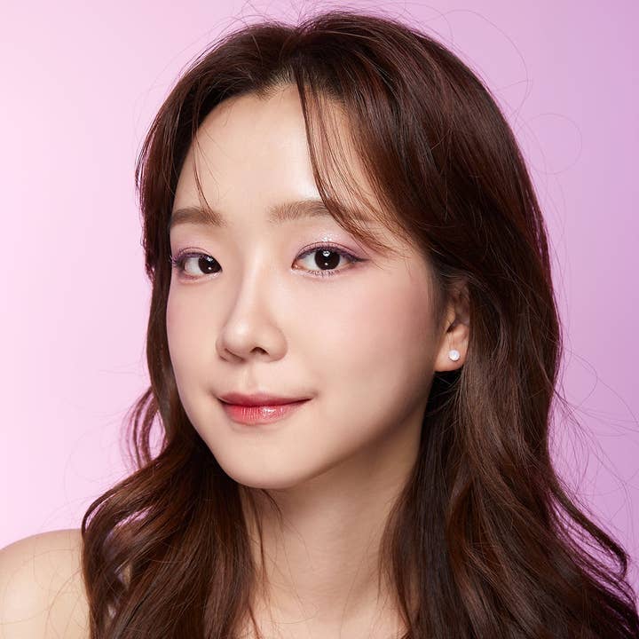 VIAI Beauty - Wholesale Eyeshadow Palette - NATURE REPUBLIC New Mood Eyeshadow Palette 04 Lavender Garden4