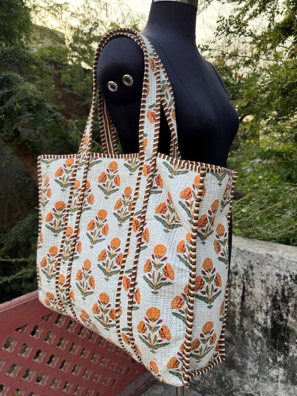 bhavnas boutique - Vendita all'ingrosso Borsa tote - Donna - Borsa da festa per ragazze Borsa tote stampata floreale in cotone trapuntato4