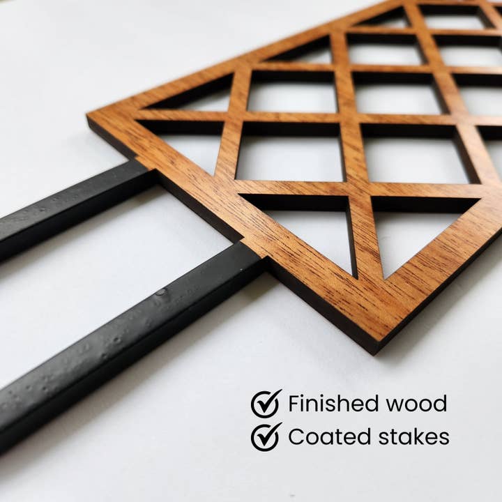 Leaf & Node - Wholesale Trellis - Lattice Indoor Wooden House Plant Trellis (2 Size Options)4