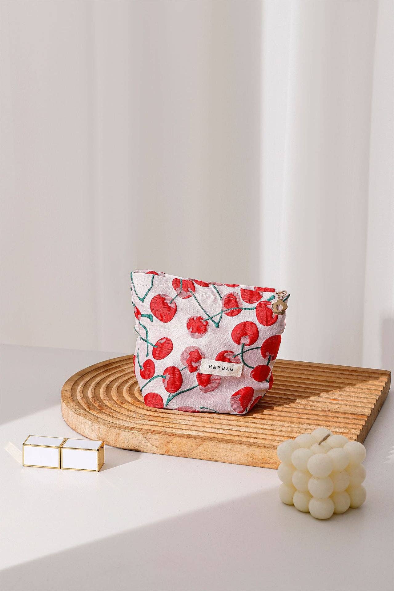 Dipped Shop - Wholesale Makeup/Cosmetic Bag - Cute Red Cherry Portable Storage Pouch DP25C5921