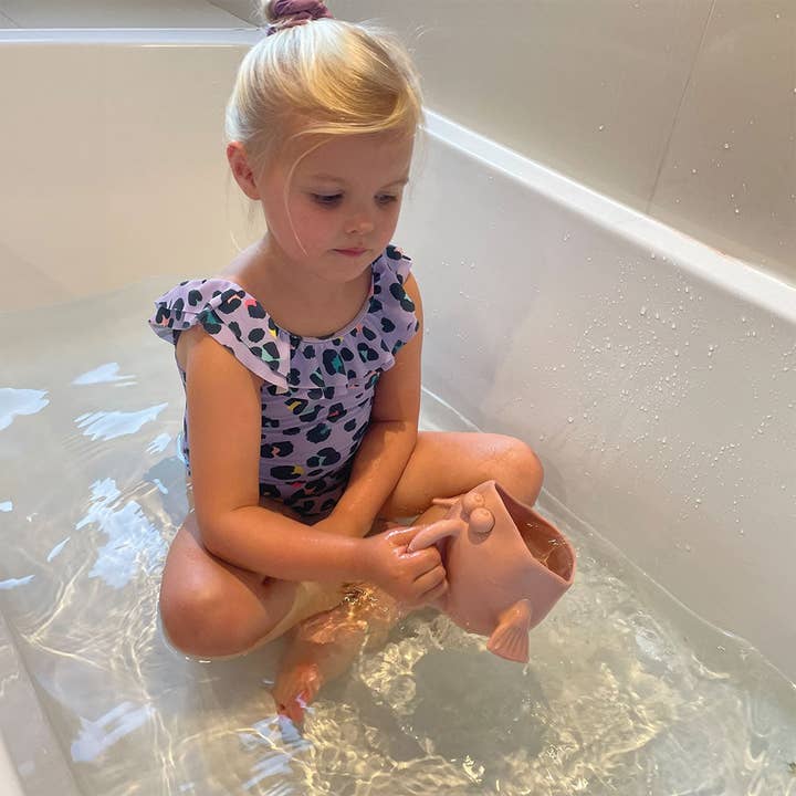 Inside Out Toys - Wholesale Beach/Pool Toy - Kids & Baby - Scrunch Scoop1