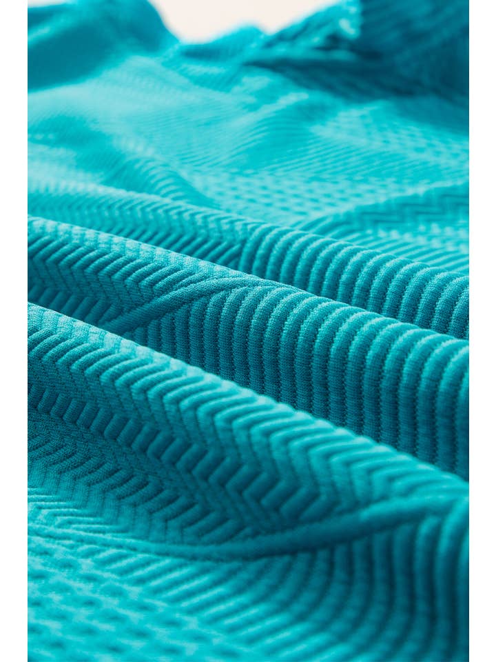 Aapparella - Vente Ensemble de vêtements d'intérieur – femme - Ensemble t-shirt et short à volants texturés unis pour femmes | S-2XL5