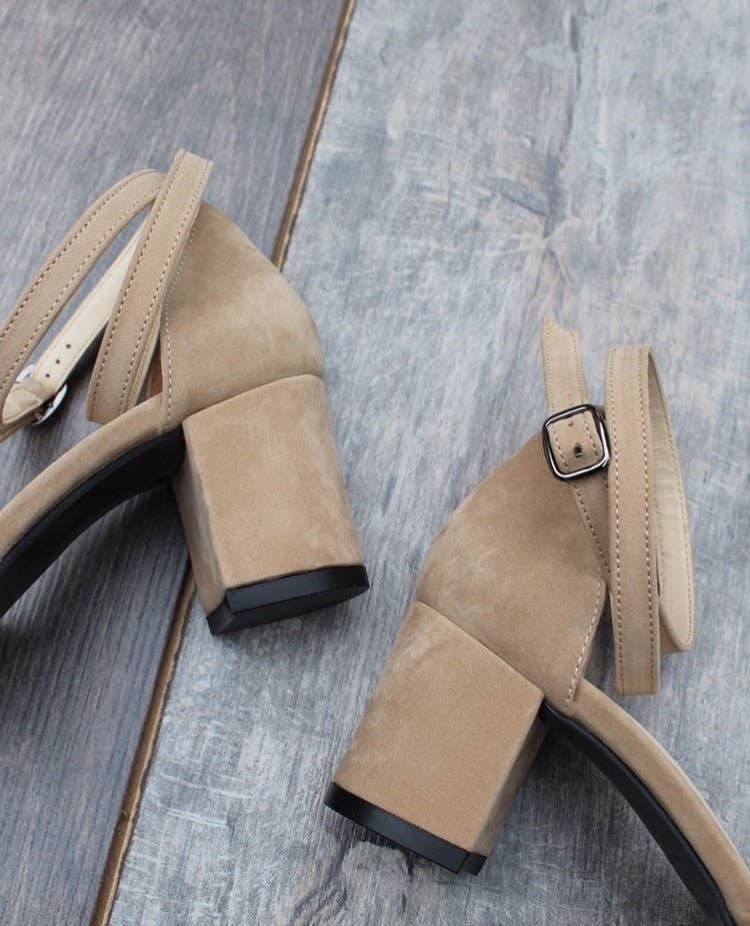 La vie - Wholesale Sandaal - Dames - La vie Viola hakken in beige1