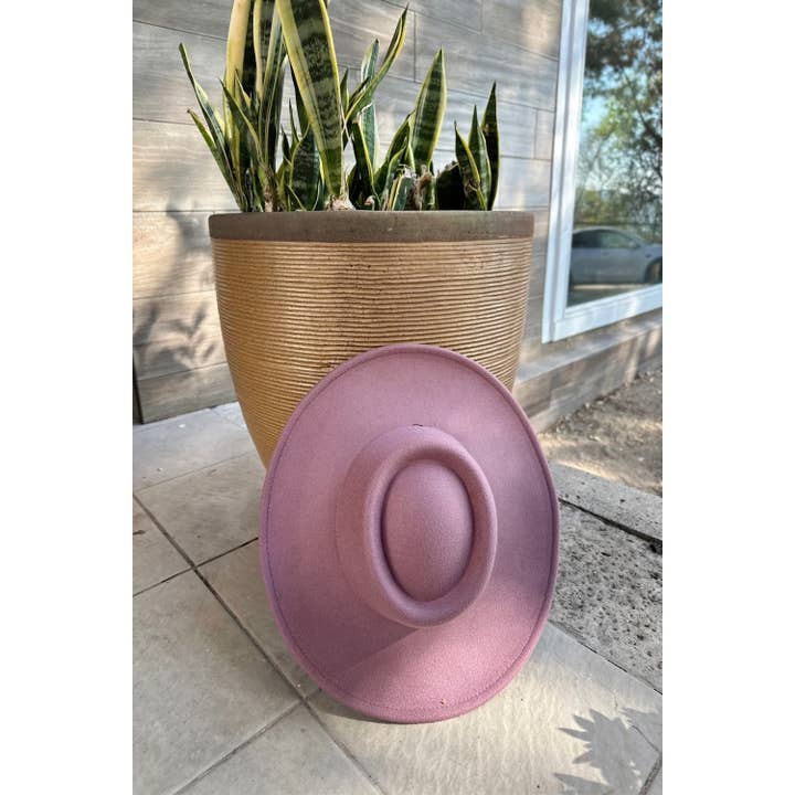 One and Only Accessories - Wholesale Fedora - Women's - Bestsellers Structured hat with a wide brim in faux felt Fas13