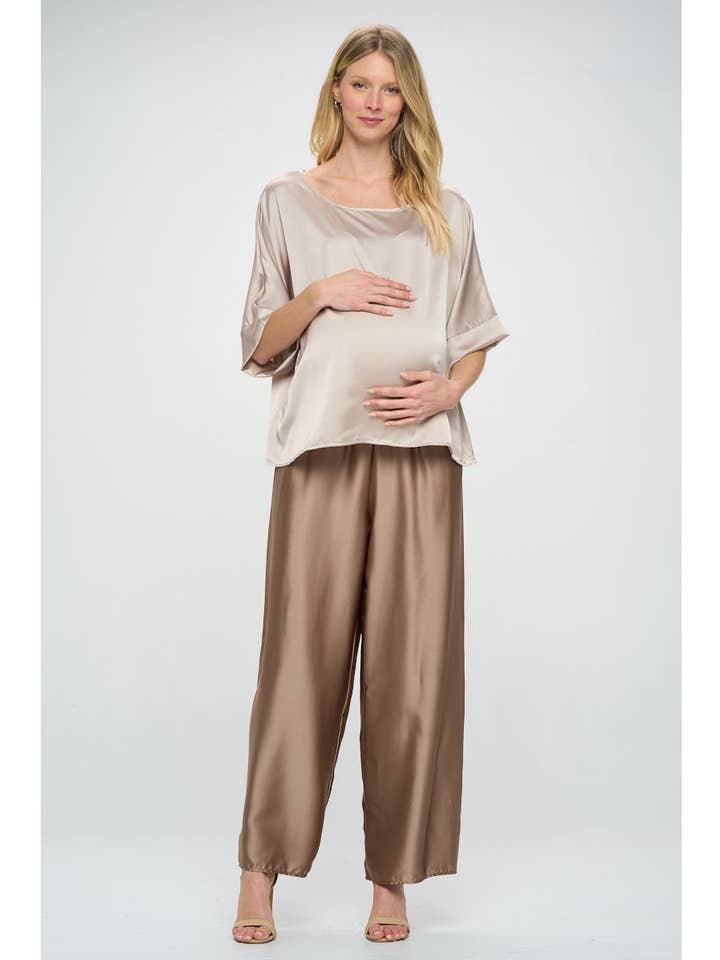 Star Motherhood - Vente Chemisier – femme - Fabriqué aux États-Unis - Haut de maternité uni en satin stretch à col rond