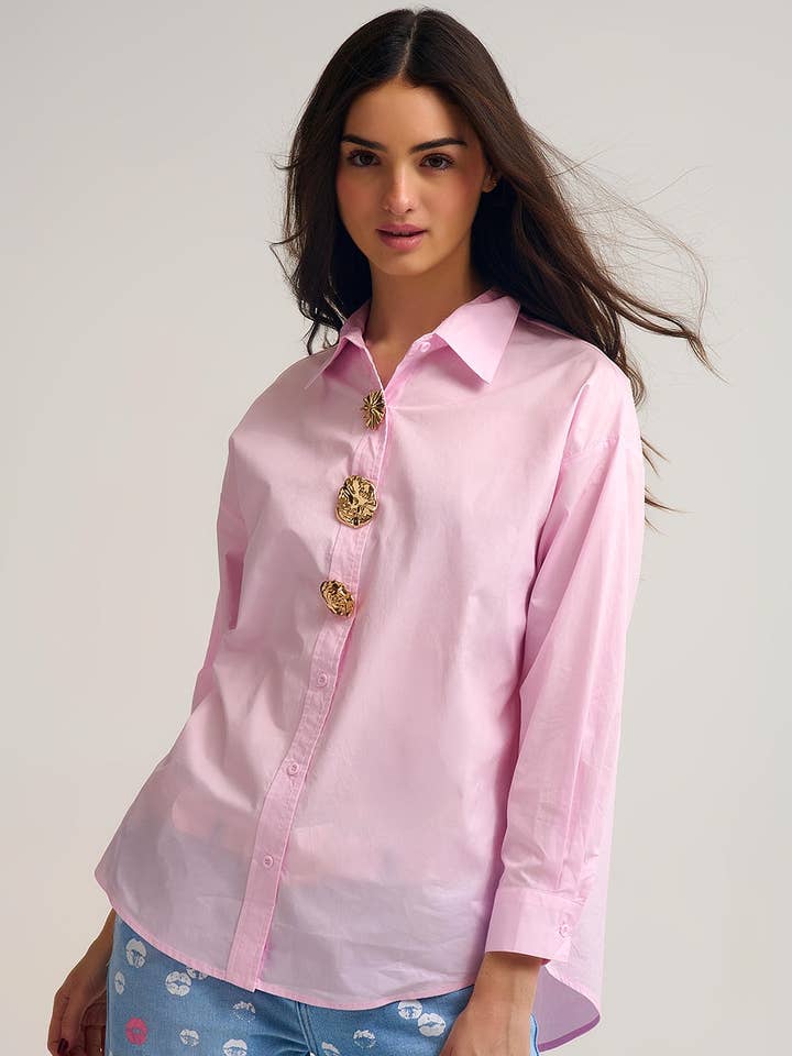 relaxed poplin Cotton Shirt in pink with Gold Buttons for wholesale by Q2—All Orders:Free Duties for the US,UK,and Canada