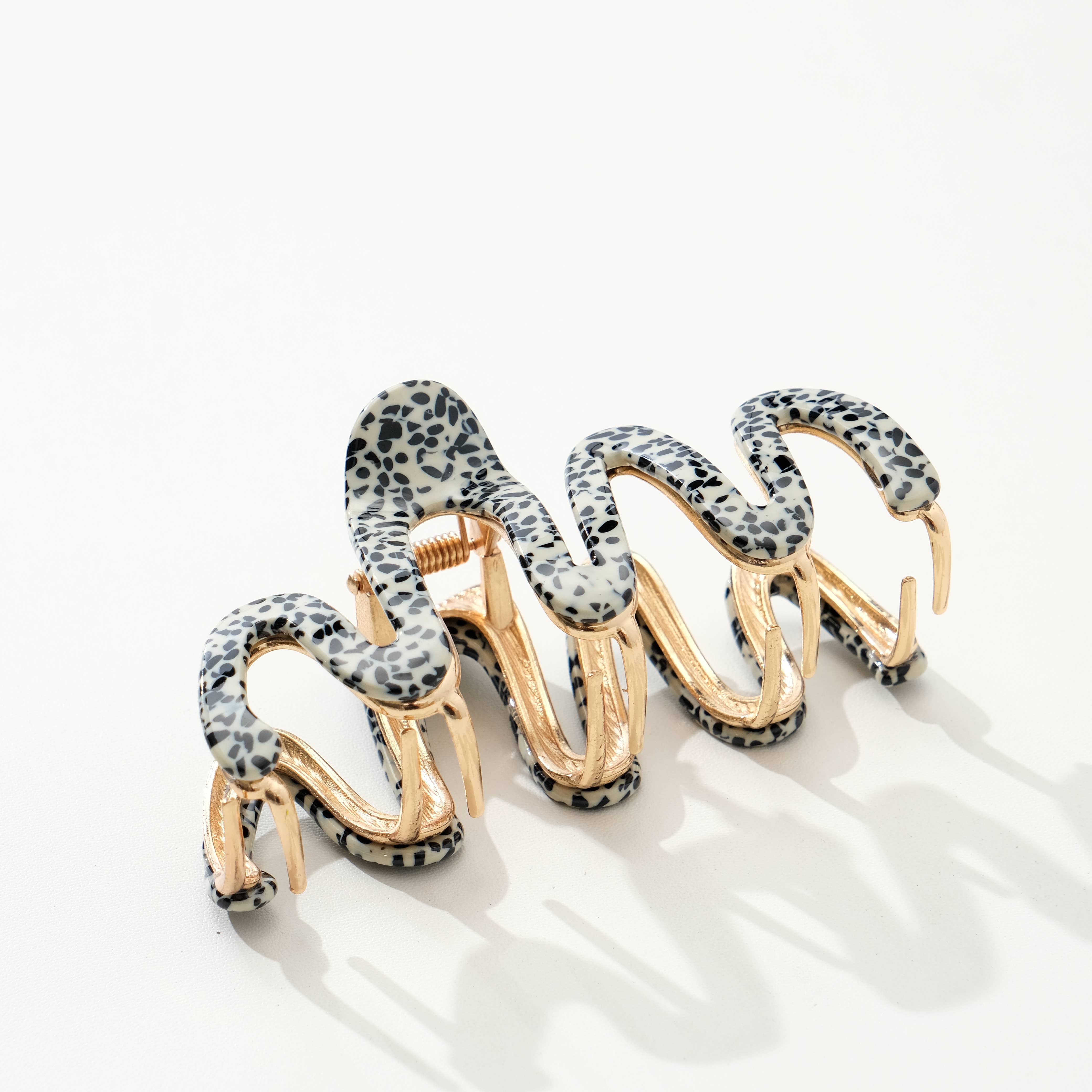 Assorted Willow Core | Large Squiggle Metal Claw Clip for wholesale on Faire5