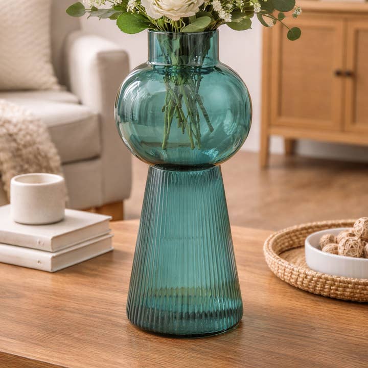 Vase | Vase en verre moderne à évasement en entonnoir | 5X12" pour la vente par ExpoBazaar