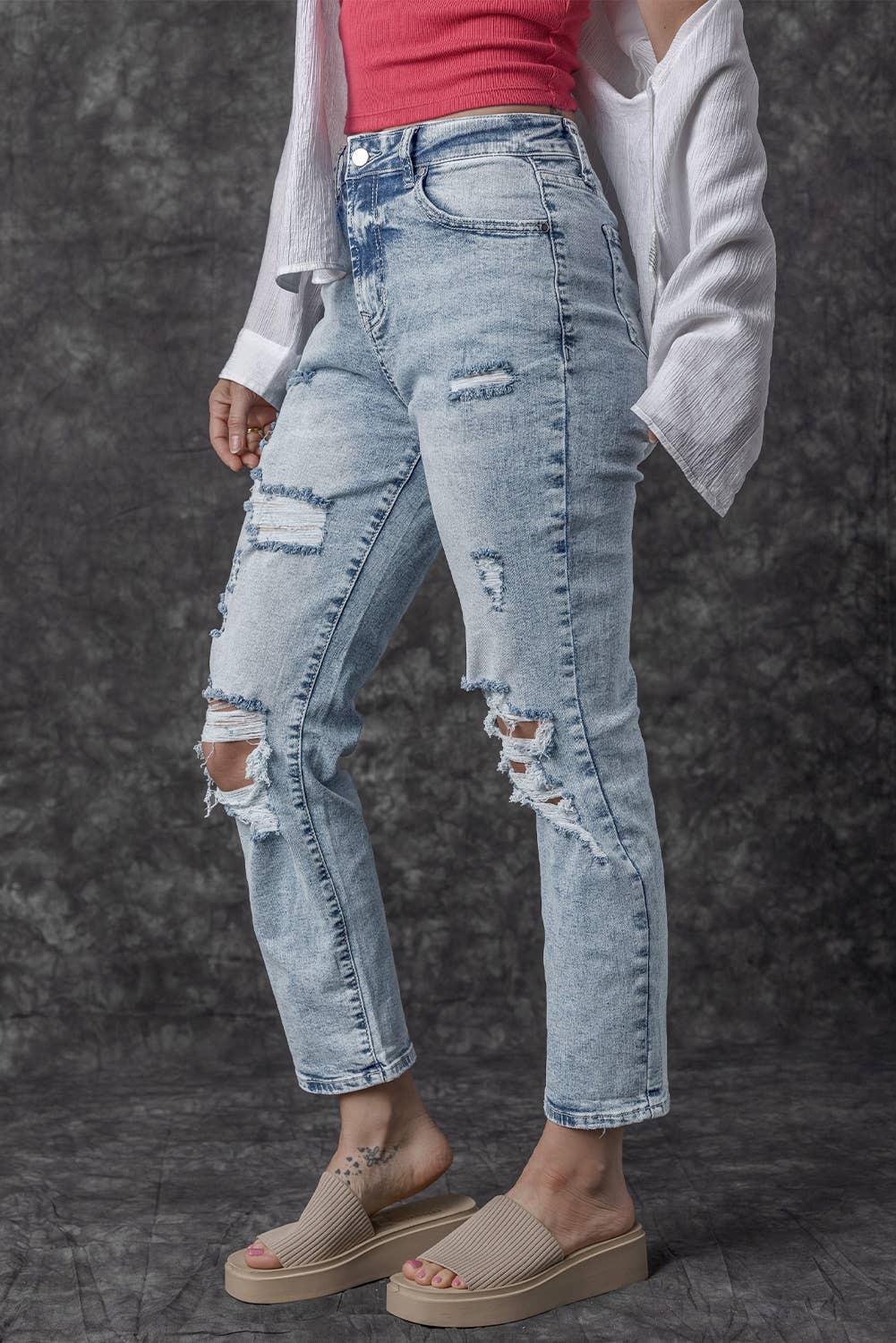 FULL TIME PURCHASE - Wholesale Jeans - Women's - Light Wash Frayed Slim Fit High Waist Jeans2